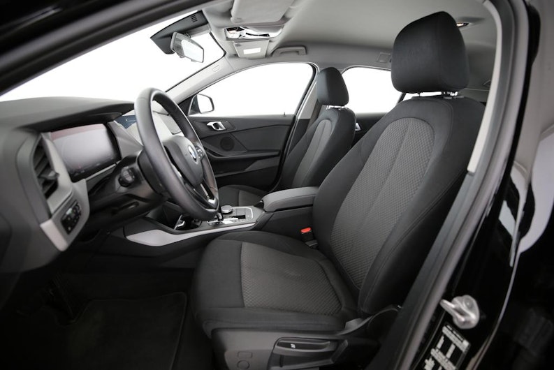 Vehicle image BMW 1 SERIES