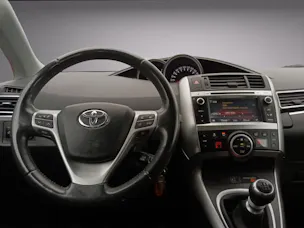 Toyota Verso 1.8 VVT-i Luna 7P