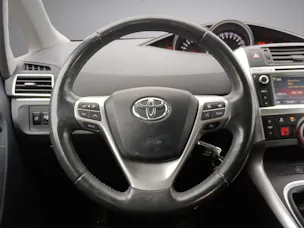 Toyota Verso 1.8 VVT-i Luna 7P