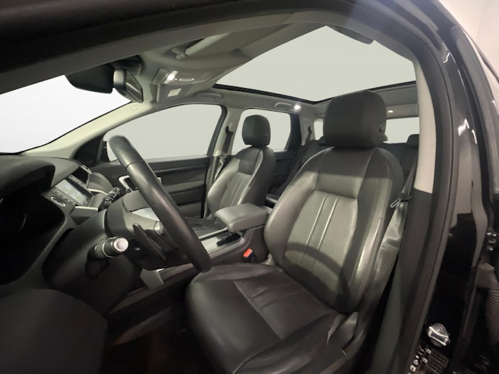 Vehicle image LAND ROVER DISCOVERY SPORT