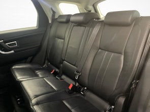 Vehicle image LAND ROVER Discovery Sport 2.0 Si4 HSE | 7-Plätzer | Anhängerkupplung