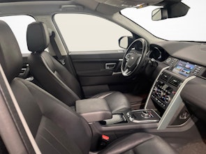 Vehicle image LAND ROVER Discovery Sport 2.0 Si4 HSE | 7-Plätzer | Anhängerkupplung