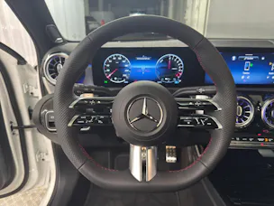 Mercedes-Benz A 250 e AMG Line EQ Star