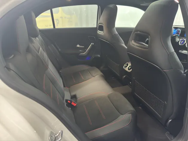 Mercedes-Benz A 250 e AMG Line EQ Star