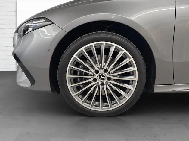 Mercedes-Benz A 250 e AMG Line EQ Star