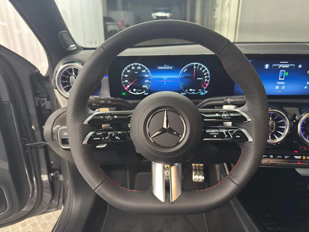 Mercedes-Benz A 250 e AMG Line EQ Star