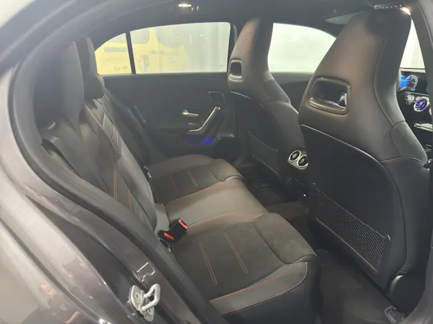 Mercedes-Benz A 250 e AMG Line EQ Star