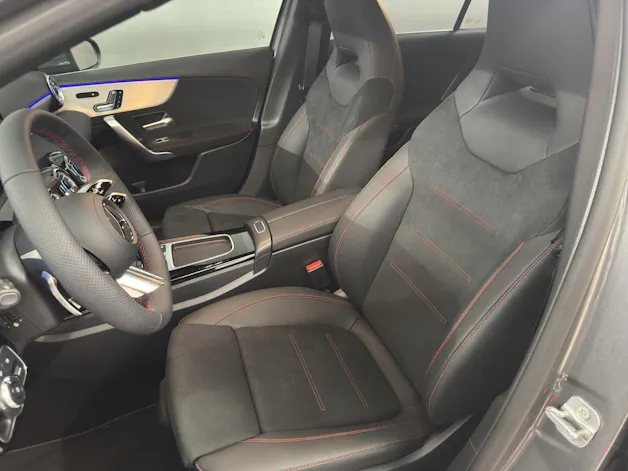 Mercedes-Benz A 250 e AMG Line EQ Star