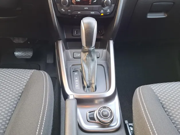 Suzuki Vitara 1.4 T Sakura Hybrid 4x4