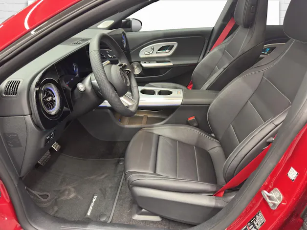 Mercedes-Benz CLA 350 AMG Line 4Matic
