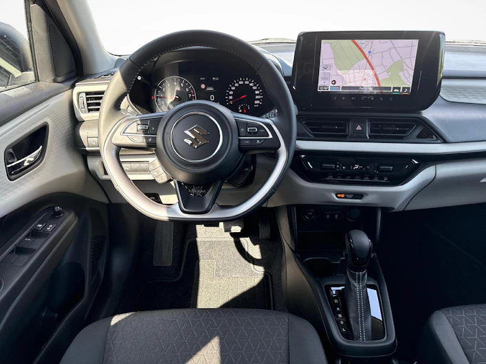 Fahrzeugbild SUZUKI SWIFT