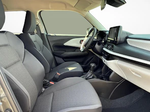 Fahrzeugbild SUZUKI Swift 1.2 Sakura Hybrid