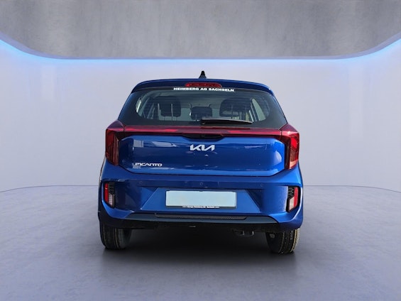 Vehicle image 3 Vehicle image 3