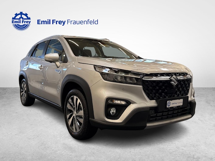 Vehicle image SUZUKI S-CROSS