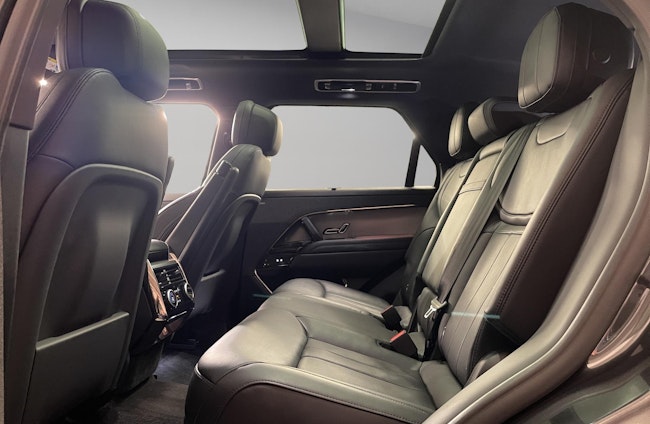 Vehicle image 7 Vehicle image 7