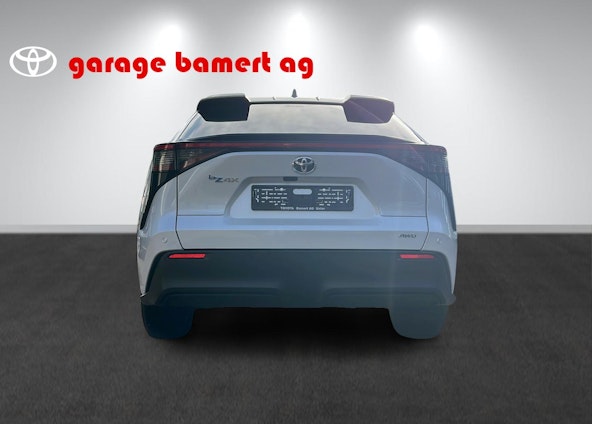 Vehicle image 4 Vehicle image 4