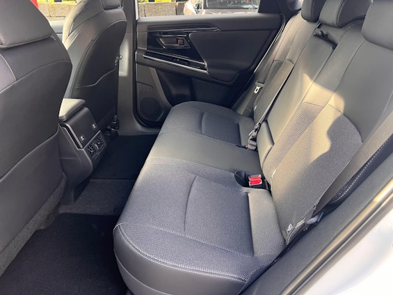 Vehicle image 10 Vehicle image 10