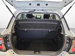 Suzuki Swift 1.2 Sakura Top Hybrid