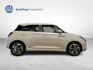 Suzuki Swift 1.2 Sakura Top Hybrid