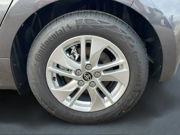 Toyota Yaris 1.5 VVT-i HSD Comfort