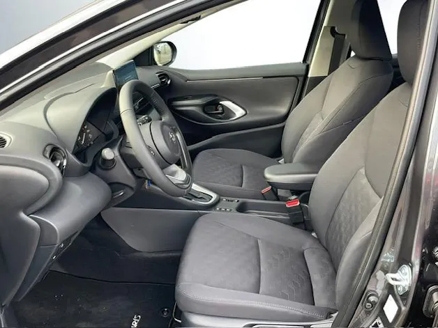 Toyota Yaris 1.5 VVT-i HSD Comfort