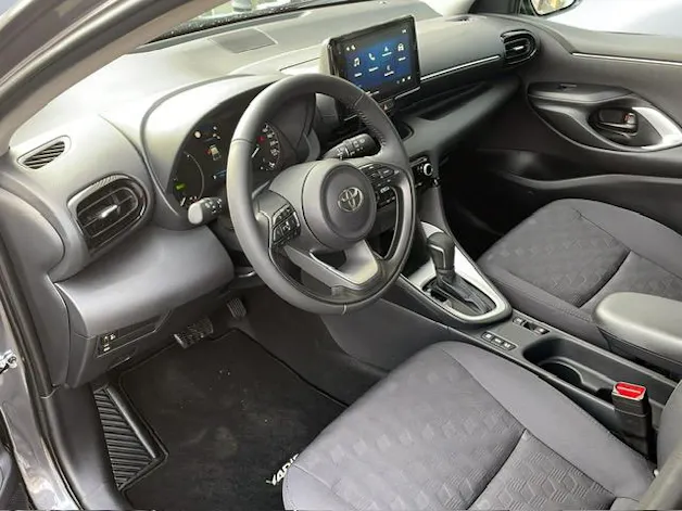 Toyota Yaris 1.5 VVT-i HSD Comfort