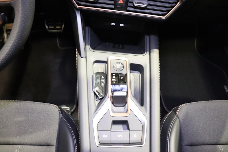 Vehicle image CUPRA LEON