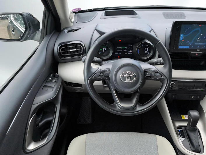 immagine del veicolo TOYOTA YARIS