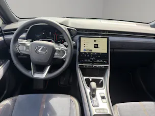 Lexus LBX 1.5 Hybrid Cool AWD