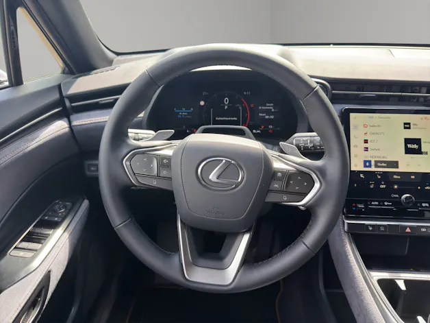 Lexus LBX 1.5 Hybrid Cool AWD