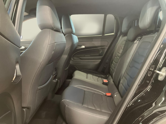 Vehicle image JEEP AVENGER