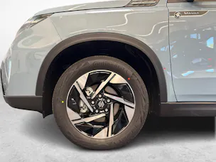 Suzuki Vitara 1.4 T Sakura Top Hybrid 4x4