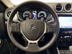 Vehicle image SUZUKI Vitara 1.4 T Sakura Top Hybrid 4x4