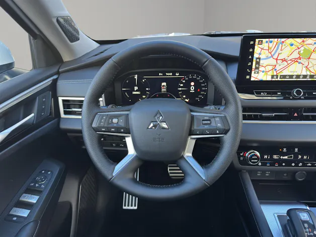 Mitsubishi Outlander 2.4 PHEV Instyle 4x4
