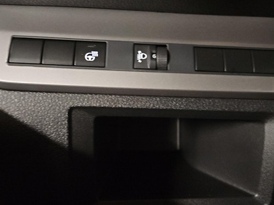 Vehicle image 12 Vehicle image 12