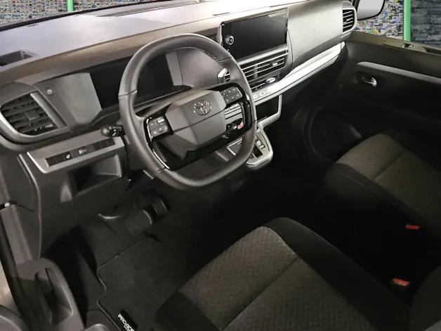 Toyota PROACE Verso L2 2.2 D Trend