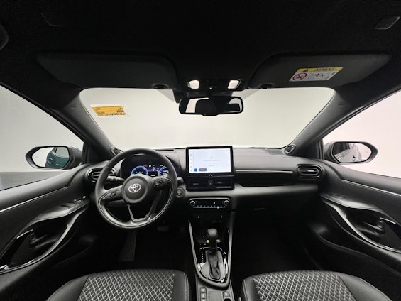 Vehicle image 7 Vehicle image 7