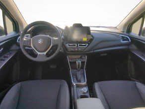 https://vehicle.imgix.net/4158545/029e2f8c-61ab-495c-bdf4-867d383ab46c.jpg
