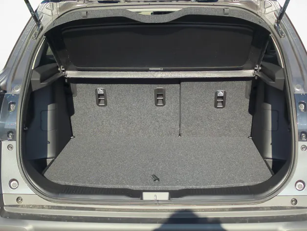 Suzuki S-Cross 1.4 T Sakura Top Hybrid 4x4