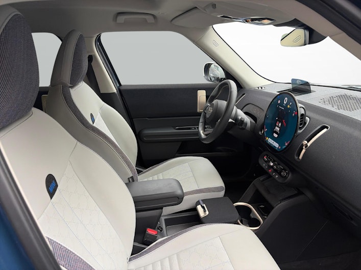 Vehicle image MINI COUNTRYMAN