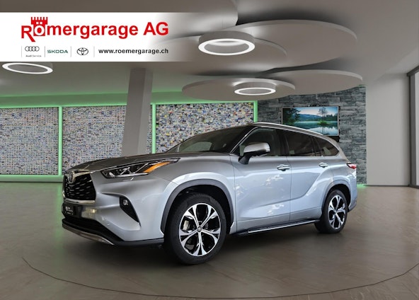 First vehicle image First vehicle image