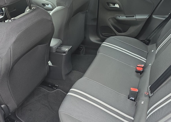 Vehicle image 12 Vehicle image 12