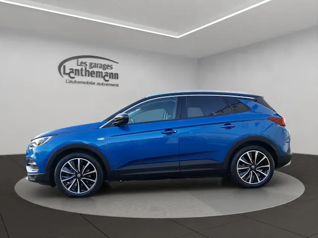 Opel Grandland X 1.6 Hybrid4 Ultimate Automatik