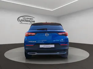 Opel Grandland X 1.6 Hybrid4 Ultimate Automatik