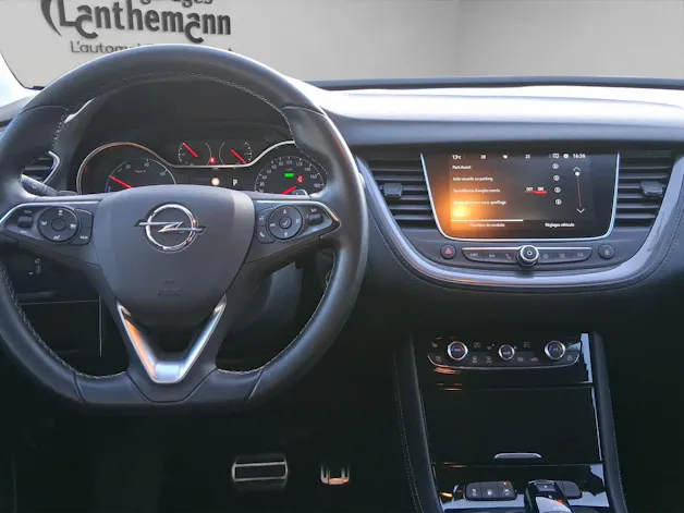Opel Grandland X 1.6 Hybrid4 Ultimate Automatik