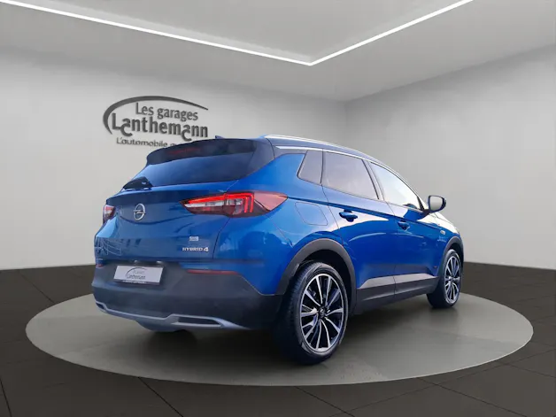 Opel Grandland X 1.6 Hybrid4 Ultimate Automatik