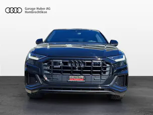 Audi Q8 55 TFSI quattro tiptronic