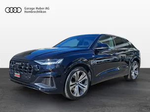 Audi Q8 55 TFSI quattro tiptronic