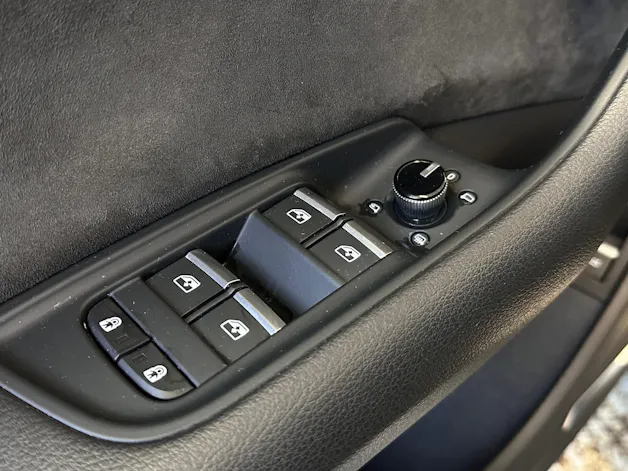 Audi Q8 55 TFSI quattro tiptronic