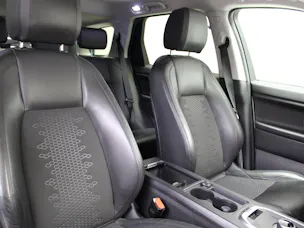 Land Rover Discovery Sport 2.0 Si4 Pure AT9